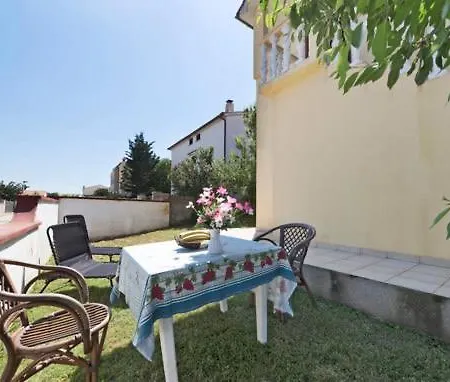 Cozy Abazi Διαμέρισμα *